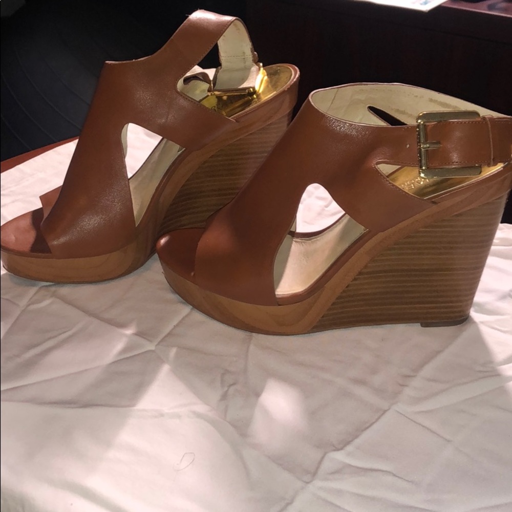 Michael kors saddle wedges/platforms barely worn